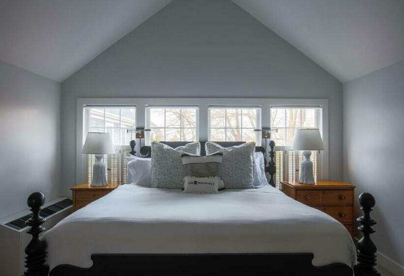 Номер Стандарт, The Wauwinet Nantucket