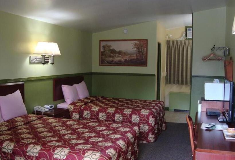 Номер Стандарт 2 Двуспальные Кровати, Pinconning Trail Inn Motel
