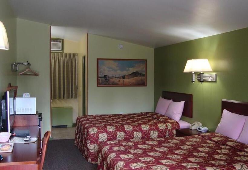Номер Стандарт 2 Двуспальные Кровати, Pinconning Trail Inn Motel