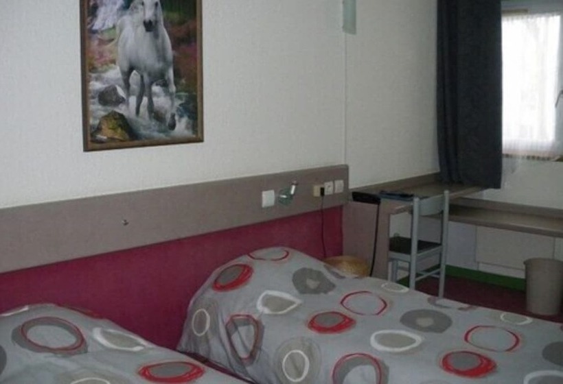 스탠다드 룸, Contact Hôtel Come Inn