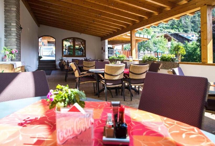 Номер Стандарт Индивидуальный, Gasthof Pension Traube