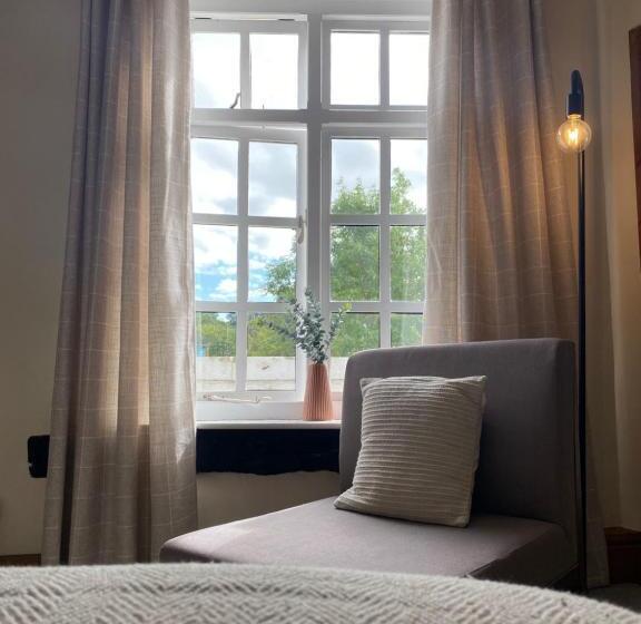 Номер Deluxe, The Talbot At Knightwick