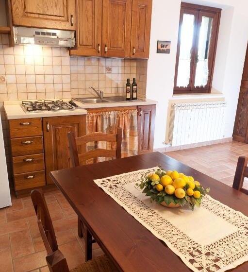 Апартаменты 1 Спальня, Capracotta