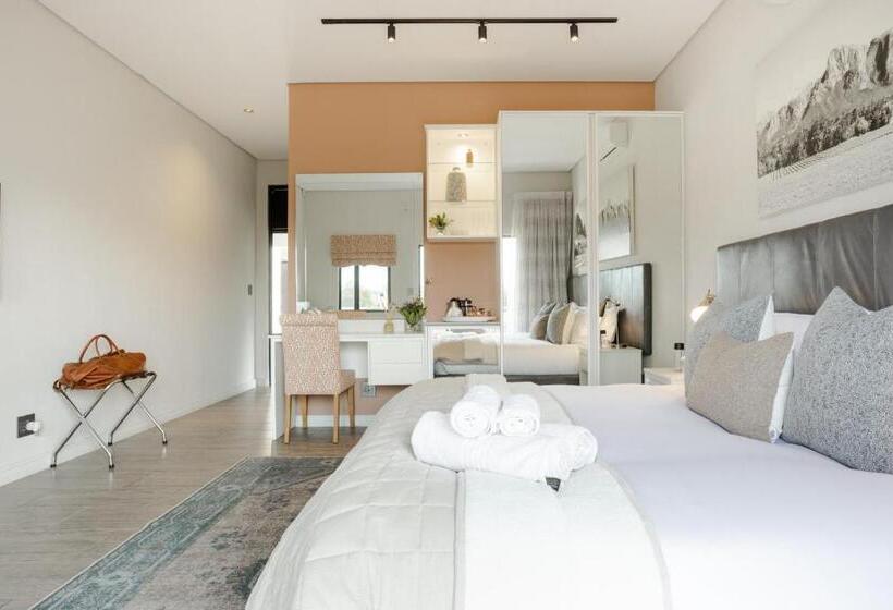 Номер Deluxe, Vrede En Lust Estate