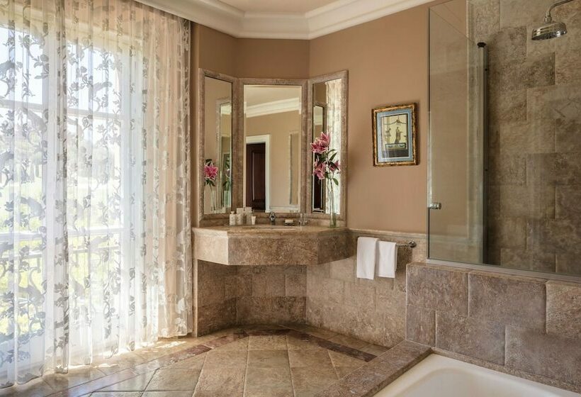 コネクティングルーム（家族用）。, Anantara Villa Padierna Palace Benahavís Marbella Resort   A Leading Hotel Of The World