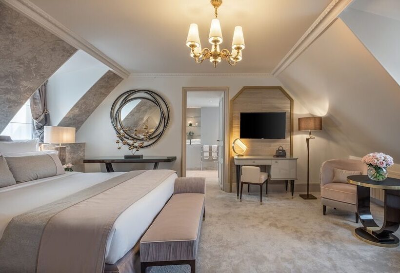 اتاق اجرایی, Hôtel Elysia By Inwood Hotels