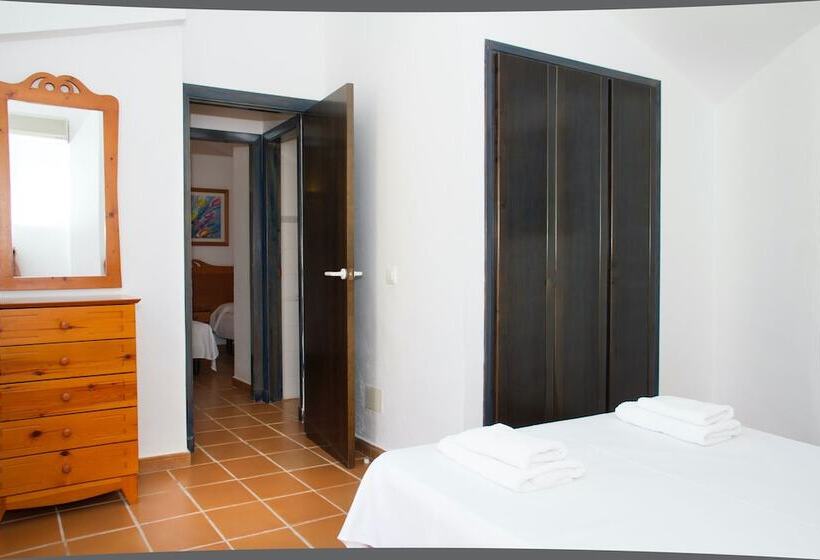 Вилла 2 Спальни, Nuramar Resort & Villas