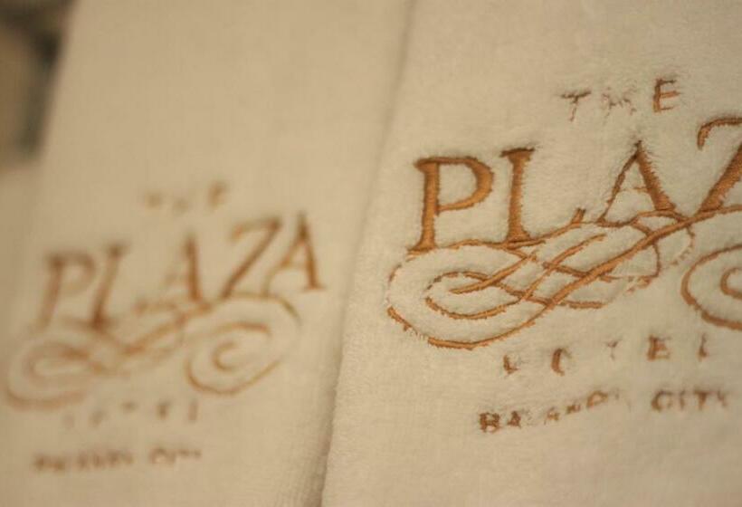 디럭스 룸, The Plaza Hotel Balanga City