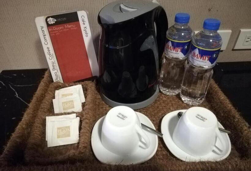 스탠다드 룸, The Plaza Hotel Balanga City