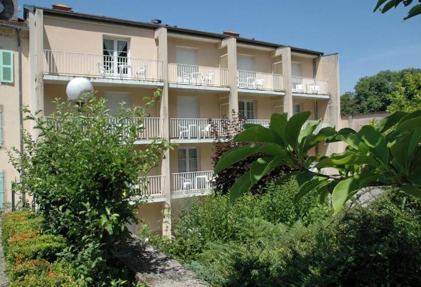 Номер Стандарт Вид на Сад, Hôtel Et Studios D Orfeuil