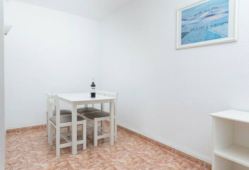 Апартаменты 1 Спальня Вид на Бассейн, Apartamentos Siesta I