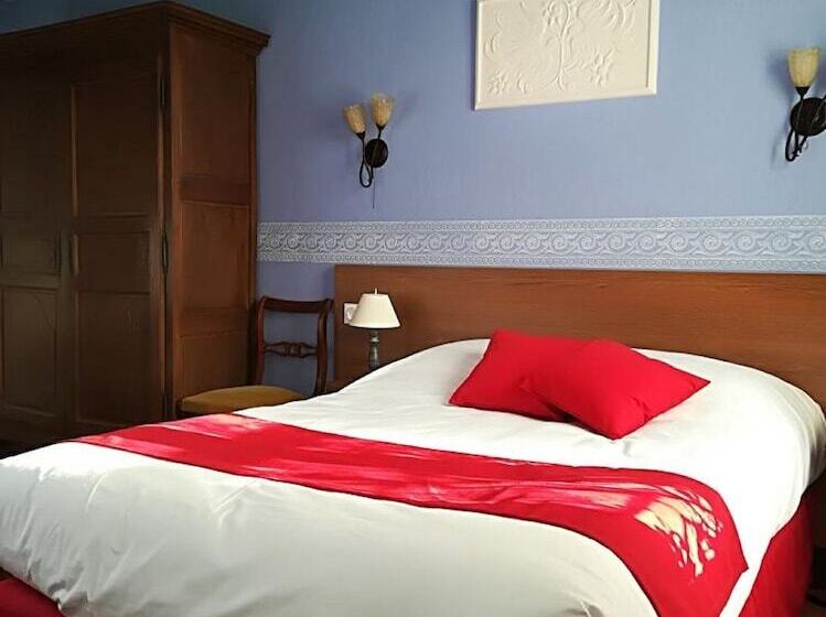 Семейный Номер, Hostellerie Saint Martin  Logis Hôtel Et Restaurant