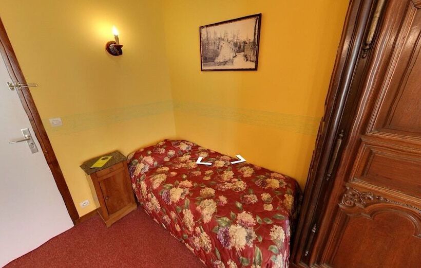 Номер Стандарт, Hostellerie Saint Martin  Logis Hôtel Et Restaurant