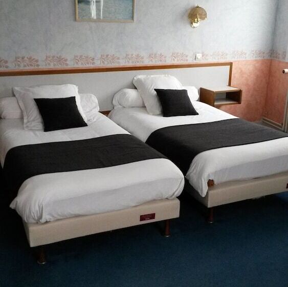 Номер Стандарт, Hôtel De L Agriculture