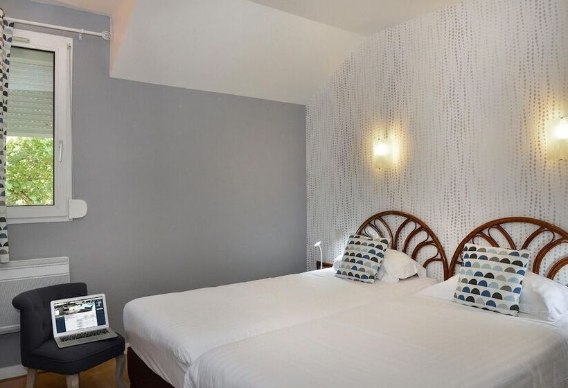 Номер Стандарт, Logis Hôtel Ariane
