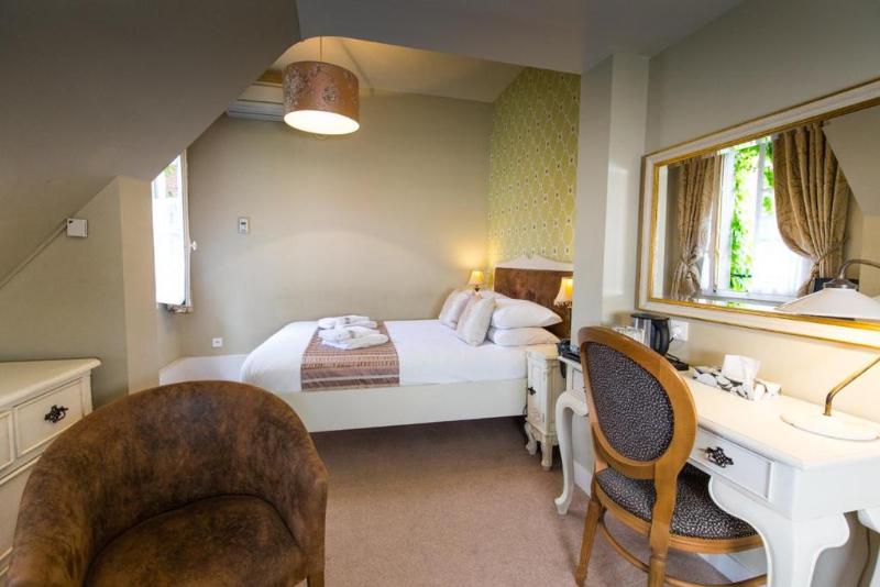 Номер Стандарт, Logis Hotel De France