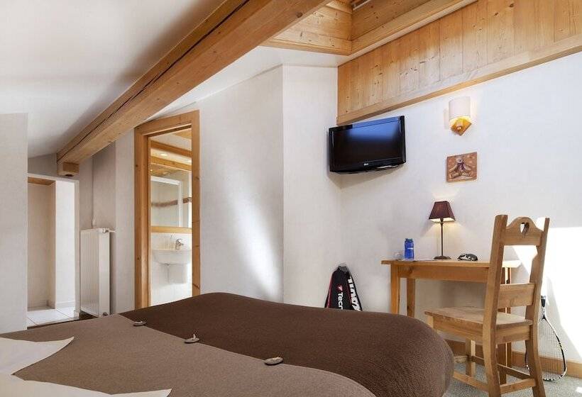 Номер Стандарт, Logis La Croixsaintmaurice