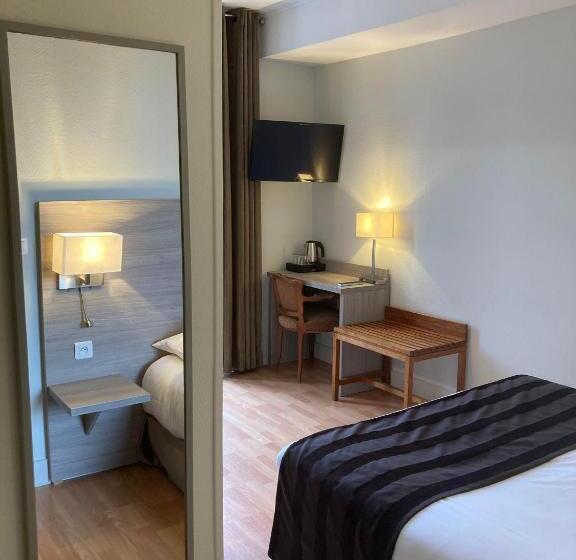 Номер Стандарт, Hôtel De La Poste