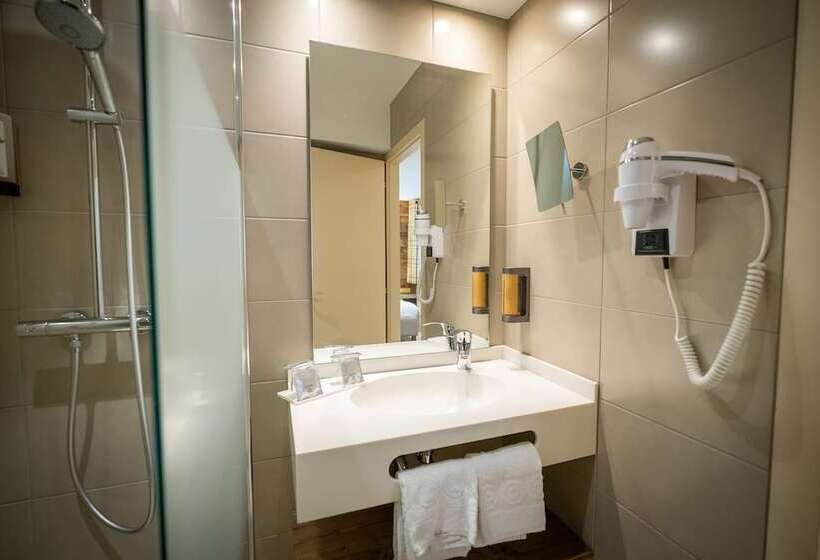 Номер Superior, Logis Hôtel De La Tour