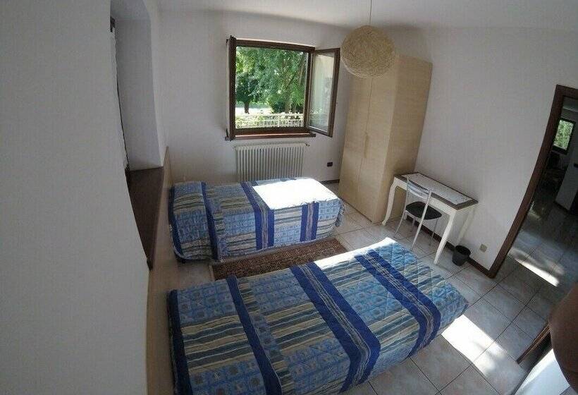 Номер Стандарт, B&b Carunei