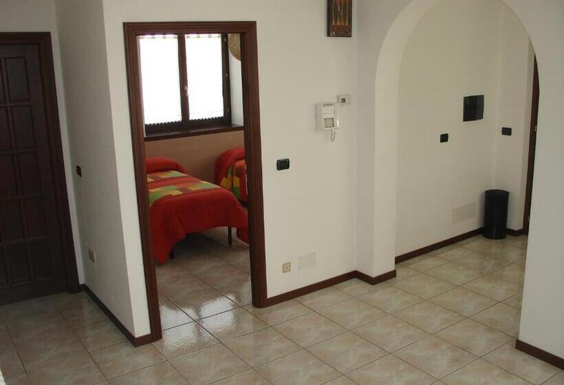 Standard room with outdoor bath, B&b Carunei