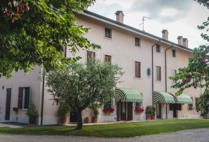 Семейный Номер, B&b La Tamerice