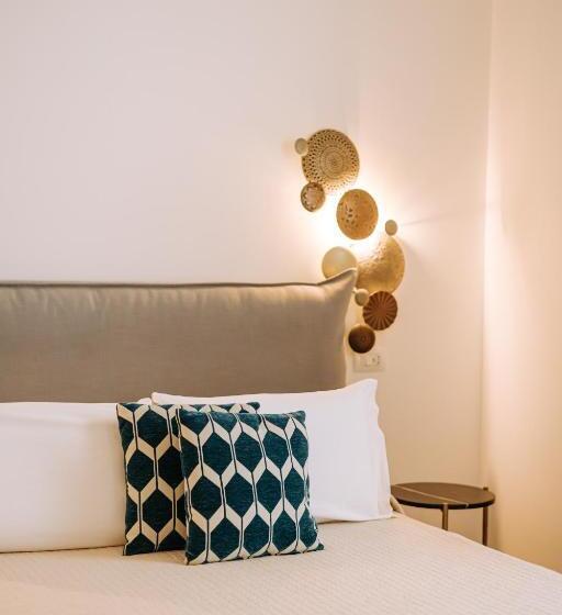 Люкс Кровать Кинг, Suite1212  Pirrelli