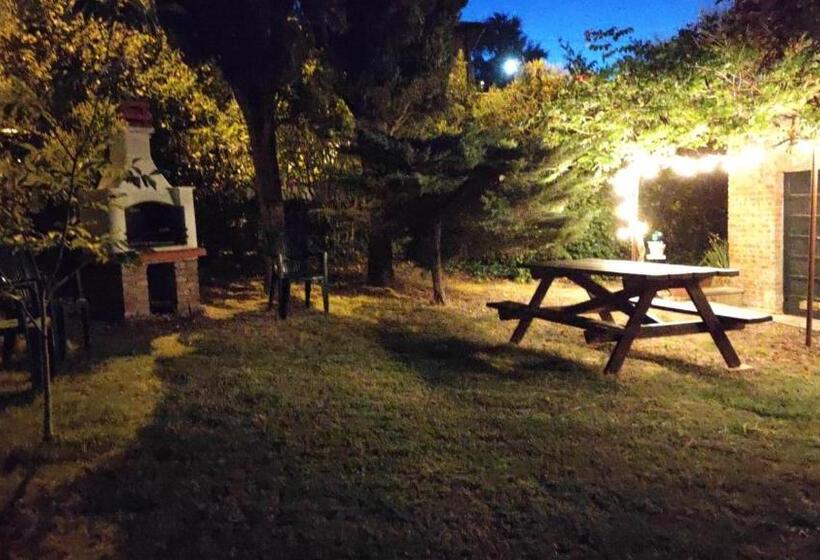 فيلا غرفة نوم واحدة, La Pineta