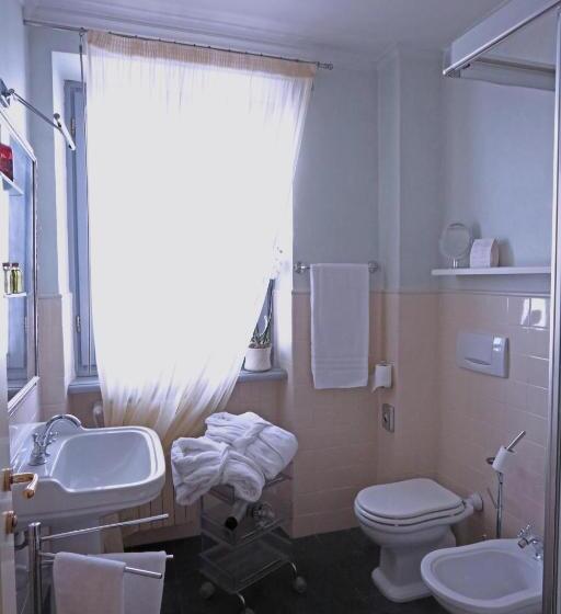 テラス付きジュニアスイート, Albergo Castiglione Langhe