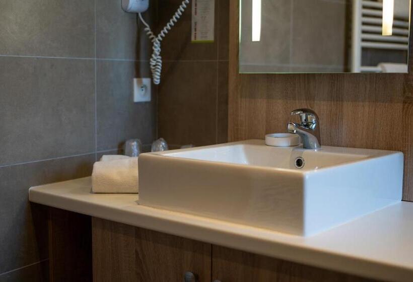 Family Suite, L Aragon
