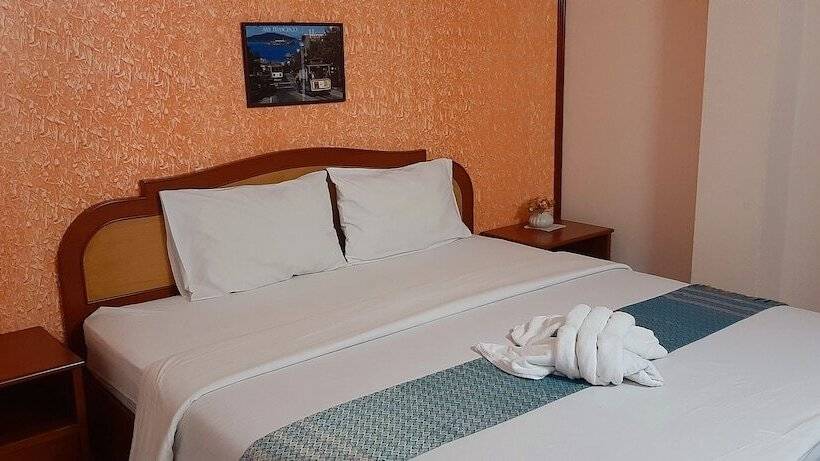 디럭스 룸, Thepparat Lodge Krabi