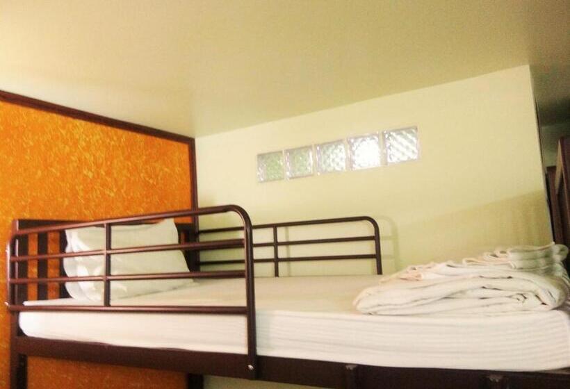 트리플 스탠다드 룸 2층 침대, Thepparat Lodge Krabi