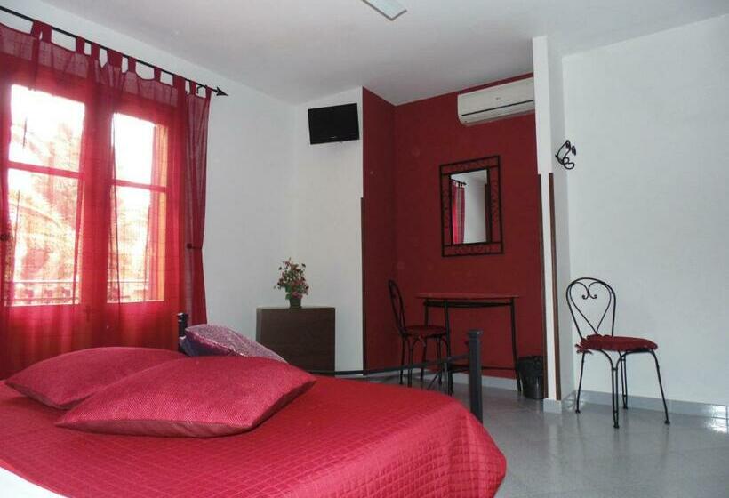 标准间, Sunrise B&b