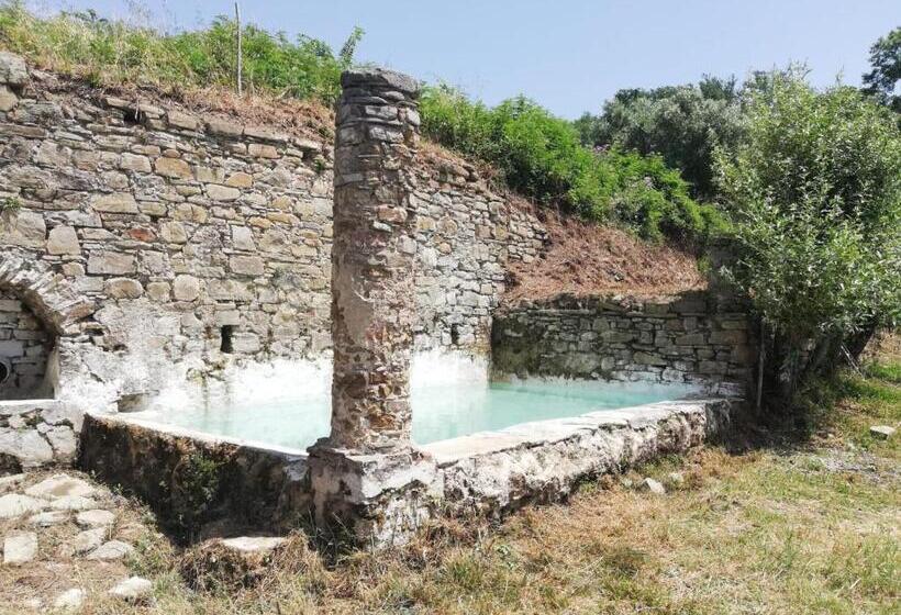 Дом 4 Спальни, Tenuta Santa Caterina