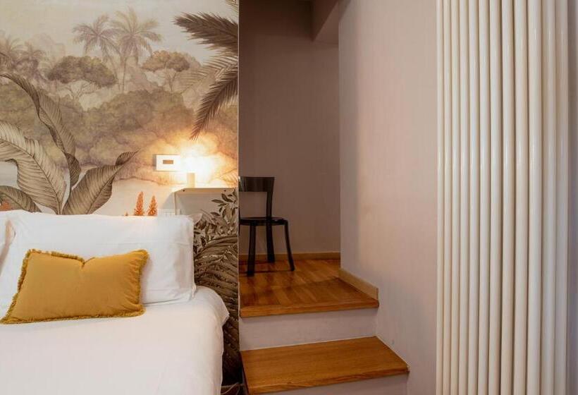 استودیوی لوکس, Il Cortile Di Elisa & Our Flats