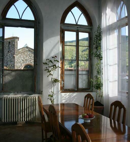家庭间, La Torre Di Pieve