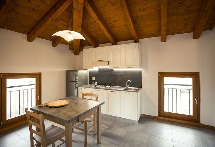 Апартаменты 1 Спальня Вид на Сад, Agriturismo Mestroni