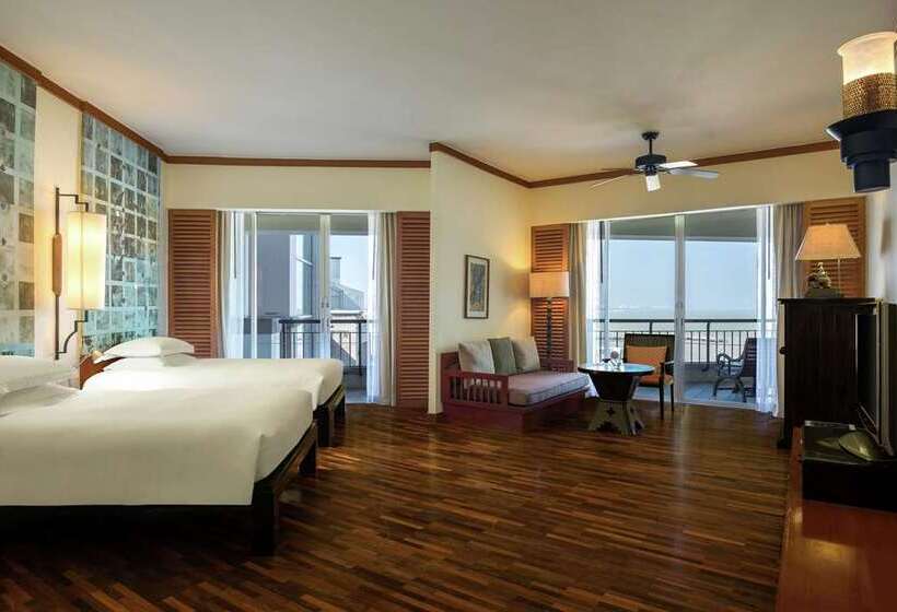 주니어 스위트 바다 전망, Hilton Hua Hin Resort & Spa