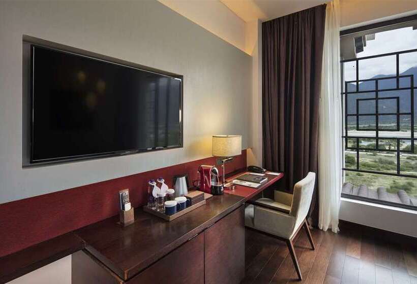 חדר פרמיום נוף לים, Hilton Hua Hin Resort & Spa