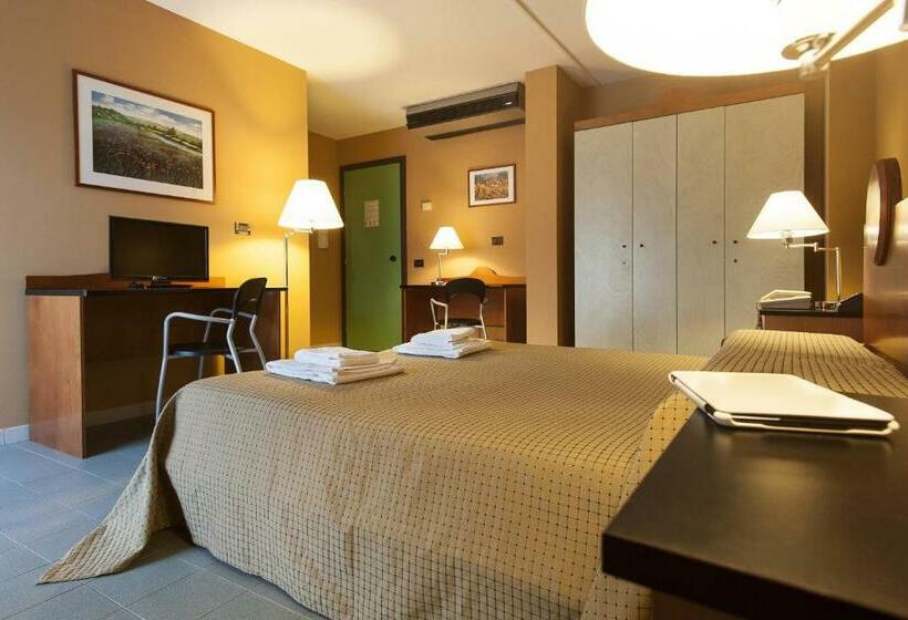 Номер Стандарт, Albergo Athenaeum