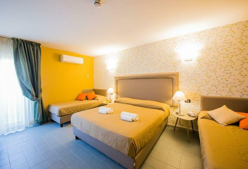 Номер Стандарт Трехместный, Albergo Athenaeum