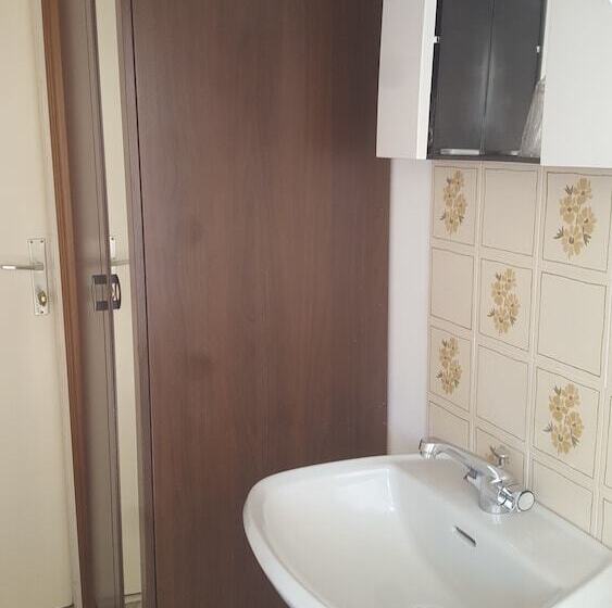 اتاق عادی یک تخته, Albergo Sabrina