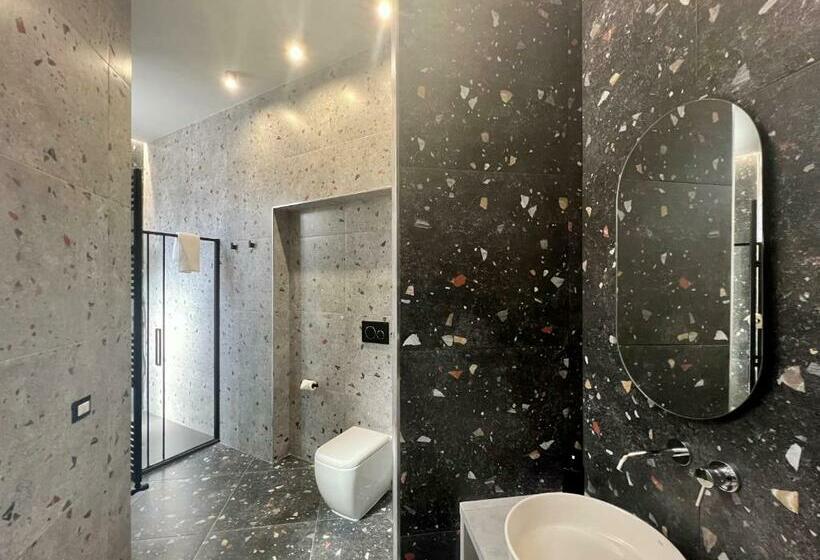 اتاق لوکس با چشم‌انداز دریا, Be Your Home   Guest House Fuori Dal Porto