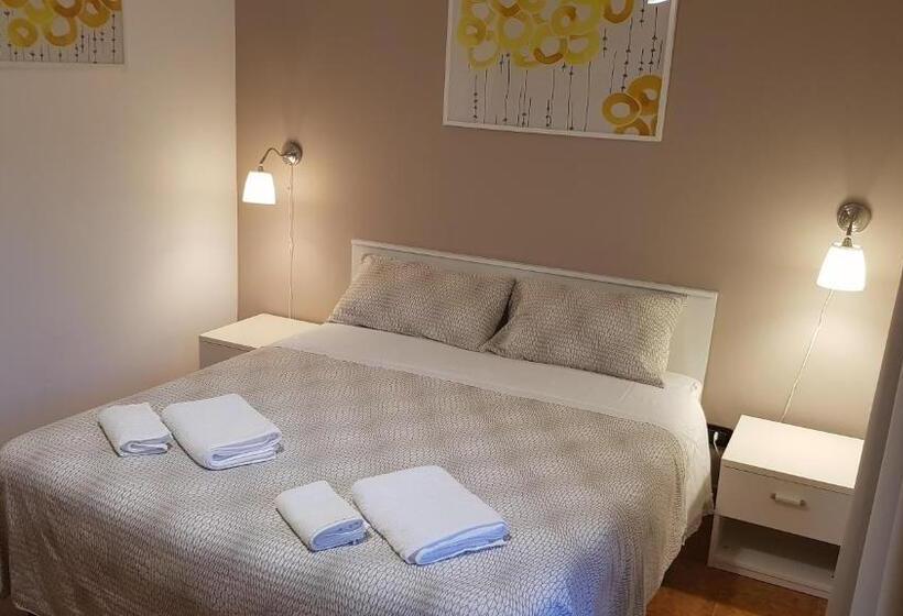 이코노미 룸, B&b Mimosa
