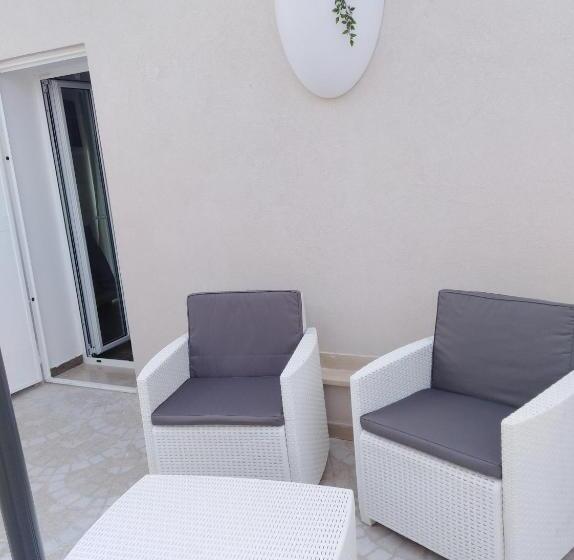 Номер Стандарт с Террасой, Domus Al Corso B&b