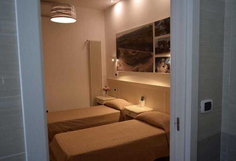 Стандартный Номер Кровать Кинг, Domus Al Corso B&b