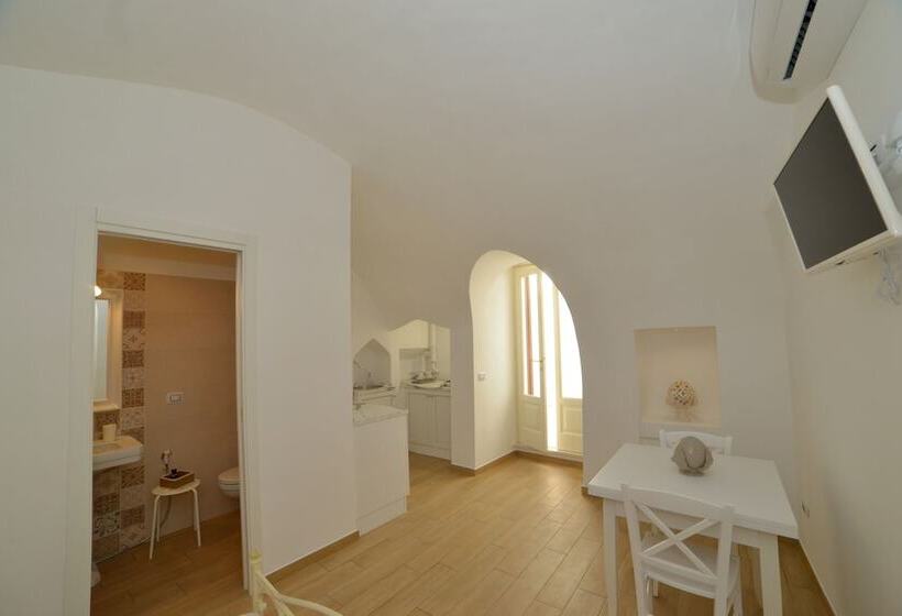 Студия Стандарт, Casa Baldassarre