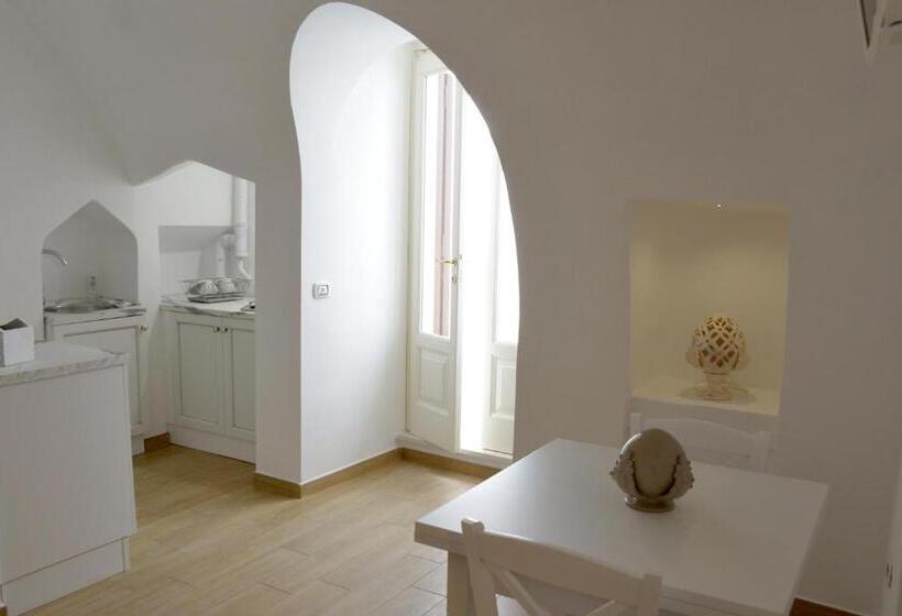 Студия Стандарт, Casa Baldassarre