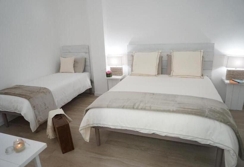 Трехместный Номер Комфорт, Femily B&b Bed And Breakfast Di Puglia In   Bari