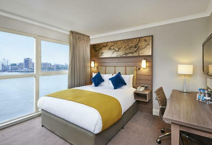 Номер Стандарт, Doubletree By Hilton  London  Docklands Riverside